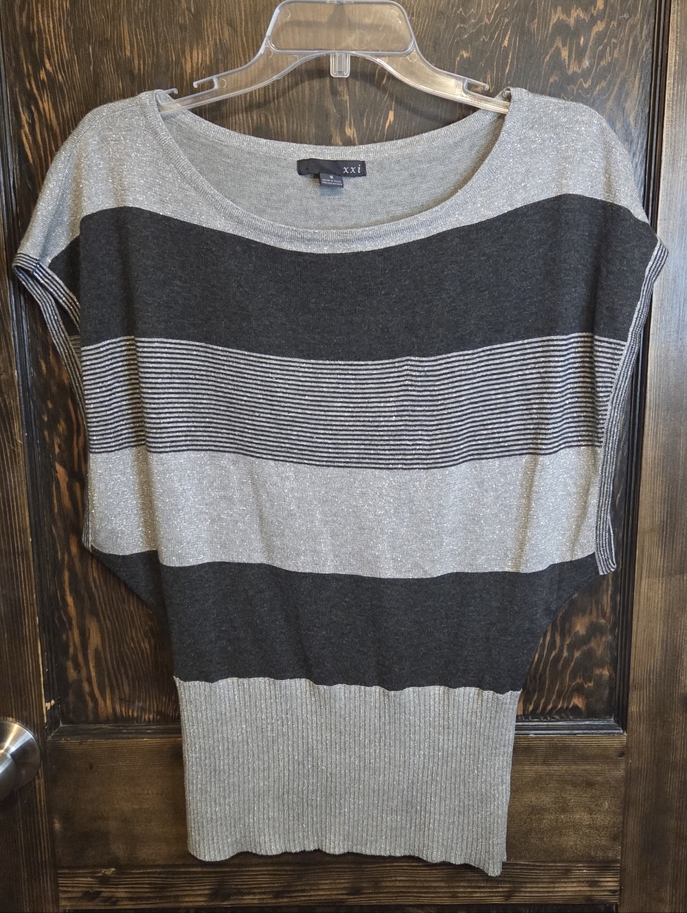 *Vntg**Y2k* Forever 21 Gray & Black Knit Metallic Top "Indie Sleeze" Era